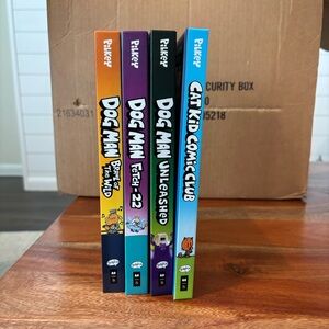 4 Books Hart Schaffner Marx Kids Book Set - Multicolor
